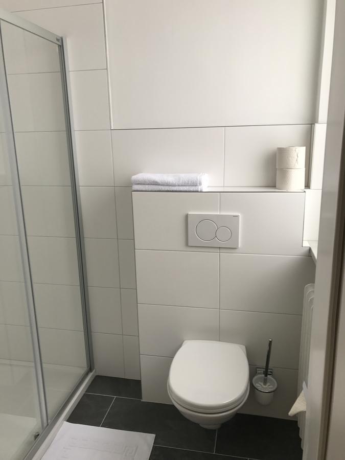 Montagehotel Bed&Steel Linz Exterior foto