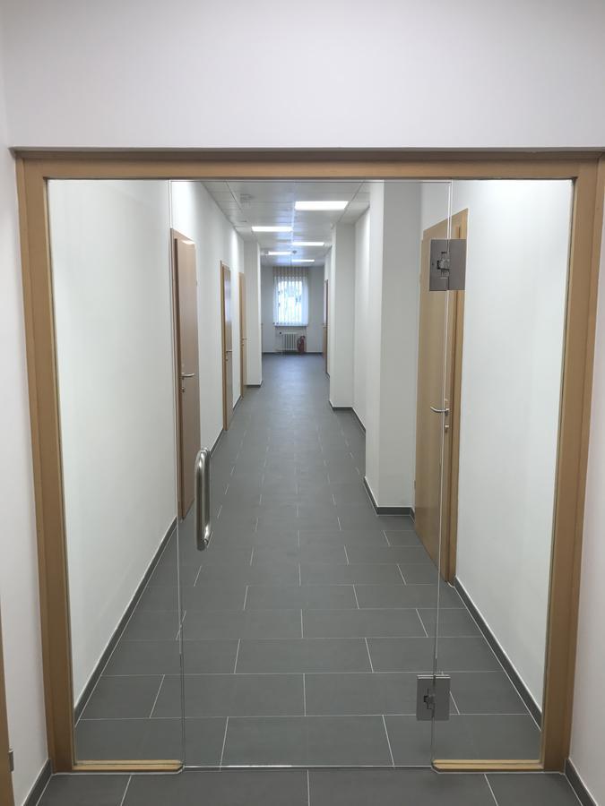 Montagehotel Bed&Steel Linz Exterior foto